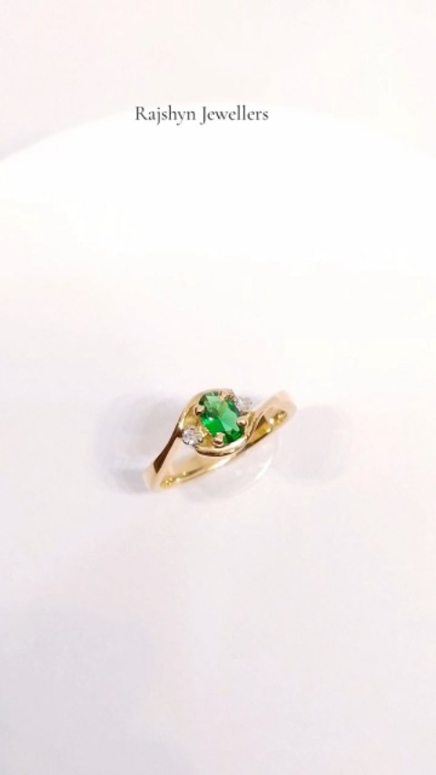 Exquisite Gold Jewelry